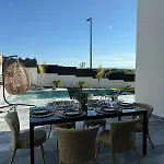 Neuve Piscine Bali Vue Pyrenees 5 Min Cite Carcassonne