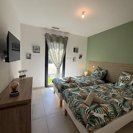 Neuve Piscine Bali Vue Pyrenees 5 Min Cite Villa