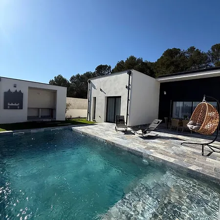 Neuve Piscine Bali Vue Pyrenees 5 Min Cite