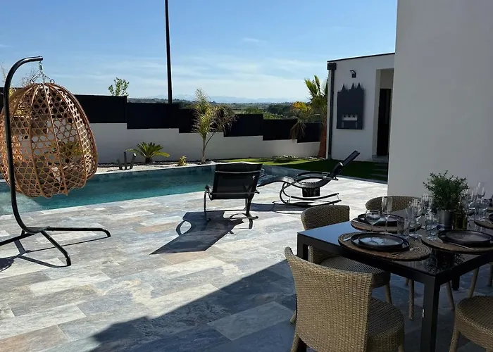 Willa Villa Neuve Piscine Bali Spa Vue Pyrenees 5 Min Cite Carcassonne