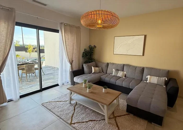 Villa Neuve Piscine Bali Spa Vue Pyrenees 5 Min Cite Villa