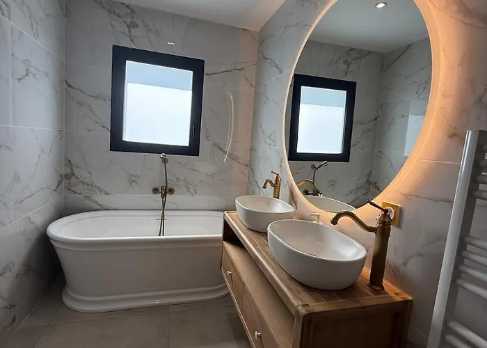 Villa Neuve Piscine Bali Spa Vue Pyrenees 5 Min Cite Carcassonne